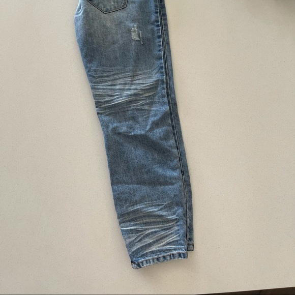 Jeans - Picture 4 of 5